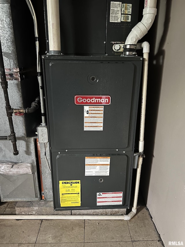 1302 Maple Ave, Macomb, IL 61455 - utilities with heating unit
