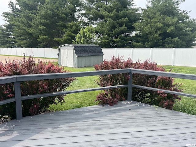 1302 Maple Ave, Macomb, IL 61455 - view of wooden terrace