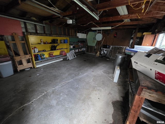 504 S Pennsylvania Ave, Abingdon, IL 61510 - garage featuring a garage door opener