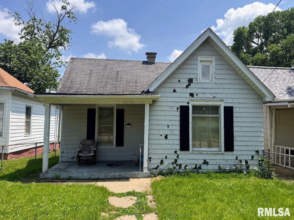 2918 NE Madison Ave, Peoria, IL 61603 - photo 1