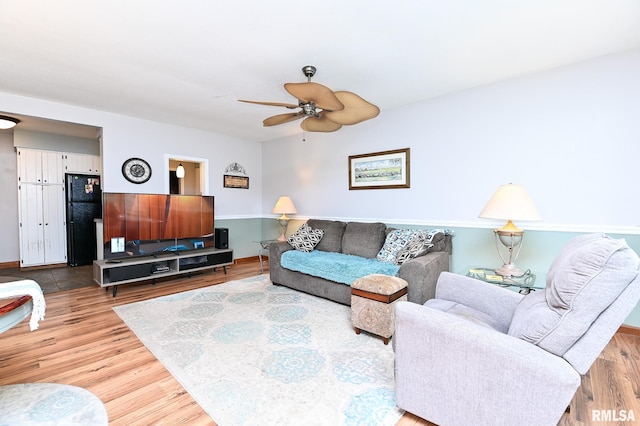 4126 N Chelsea Pl, Peoria, IL 61614 - living room with ceiling fan and wood finished floors