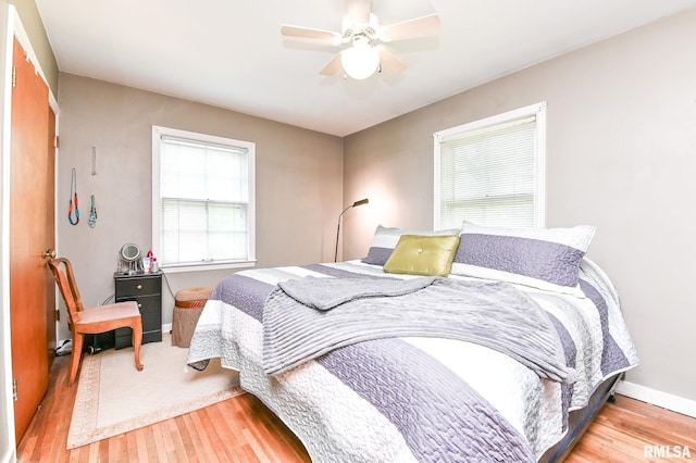 4126 N Chelsea Pl, Peoria, IL 61614 - bedroom featuring wood finished floors and ceiling fan