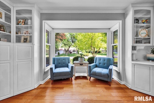 486 E High Point Dr, Peoria, IL 61614 - living area featuring ornamental molding and light wood-type flooring