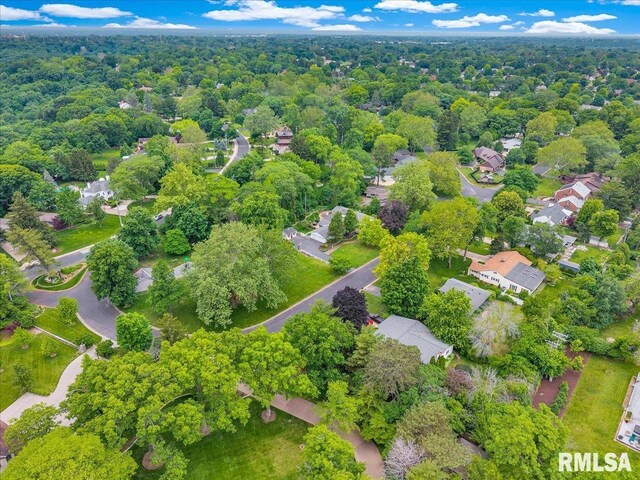 486 E High Point Dr, Peoria, IL 61614 - bird's eye view of a heavily wooded area