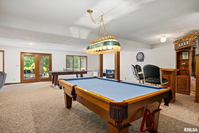 905 Highland Ct, Germantown Hills, IL 61548 - game room featuring carpet flooring, billiards, and bar