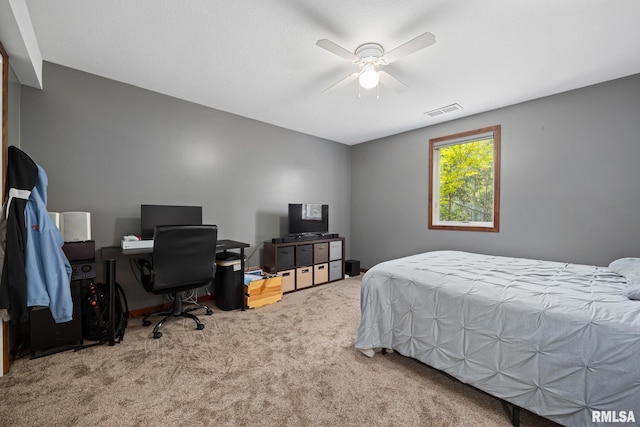 905 Highland Ct, Germantown Hills, IL 61548 - bedroom with carpet flooring and a ceiling fan