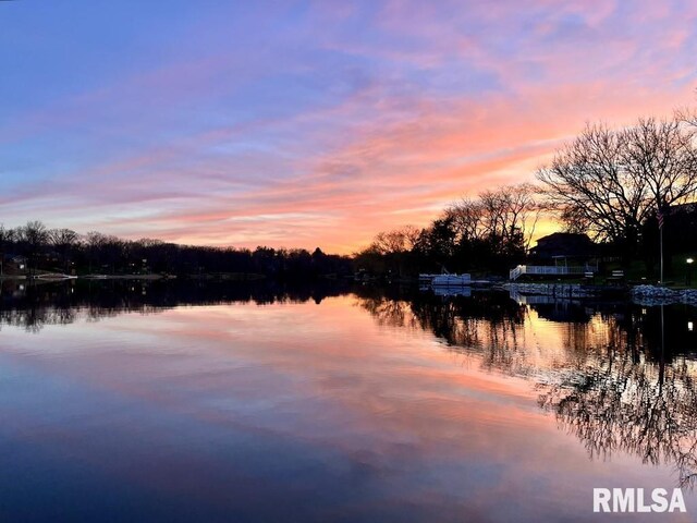 905 Highland Ct, Germantown Hills, IL 61548 - water view