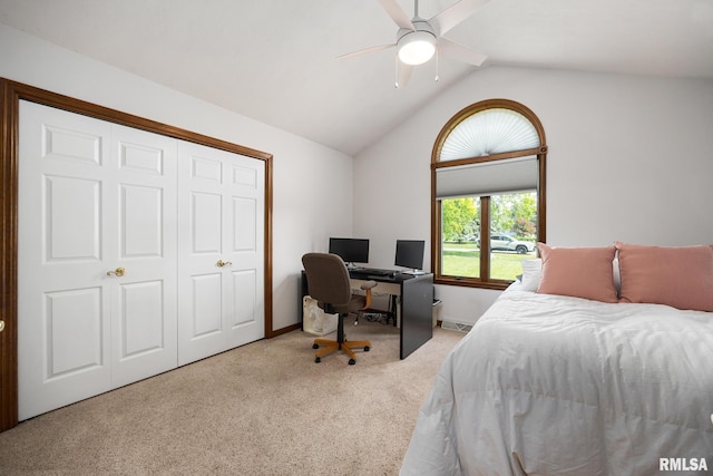 905 Highland Ct, Germantown Hills, IL 61548 - carpeted bedroom with lofted ceiling, an office area, a closet, baseboards, and ceiling fan