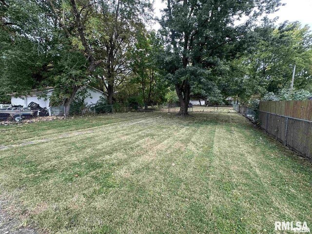 716 W Nebraska Ave, Peoria, IL 61604 - photo 19