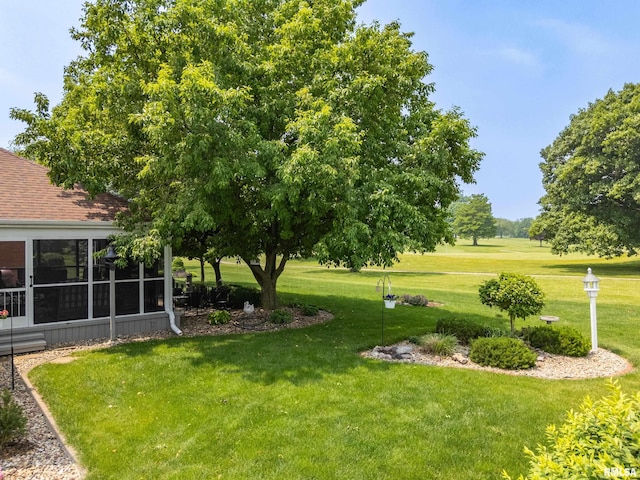 22 Cypress Pt, Pekin, IL 61554 - view of green lawn