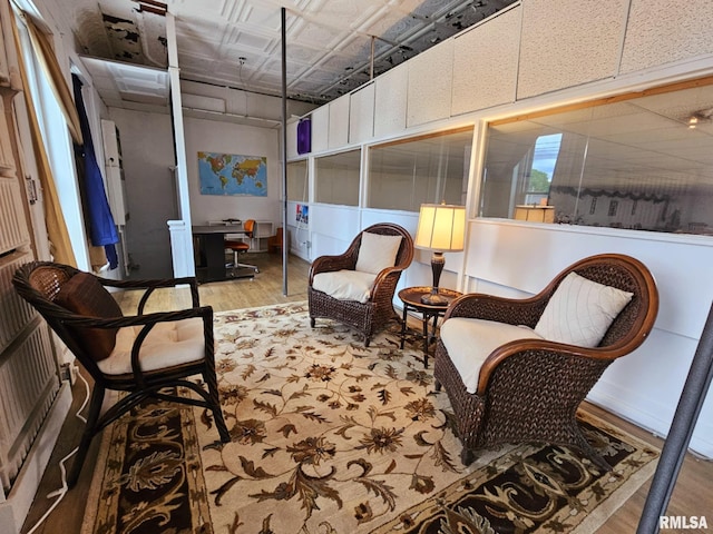 113 N Kickapoo St, Lincoln, IL 62656 - view of sunroom / solarium