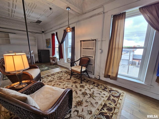 113 N Kickapoo St, Lincoln, IL 62656 - living area with hardwood / wood-style floors