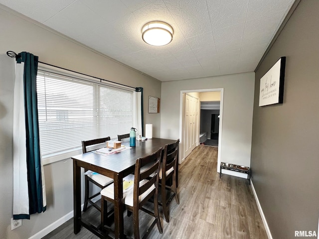 1520 N Finney St, Chillicothe, IL 61523 - dining space with wood finished floors and baseboards
