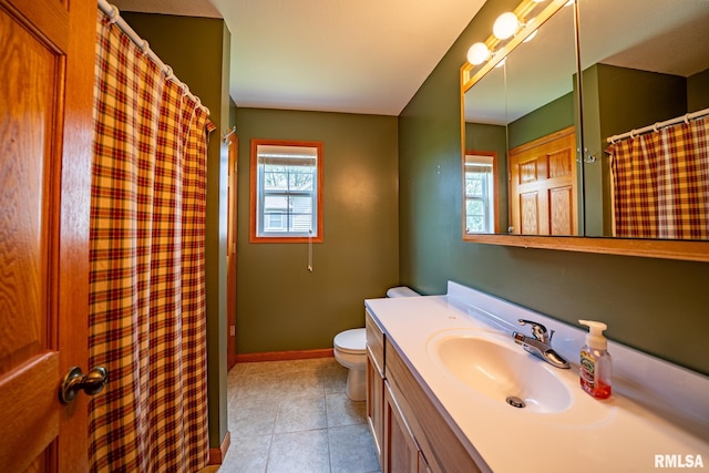 4627 S Queen Aleta Ct, Mapleton, IL 61547 - bathroom featuring vanity, tile patterned floors, and a shower with curtain