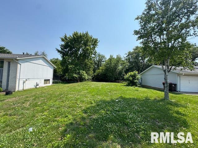 4136 W Courtland St, Peoria, IL 61615 - photo 1