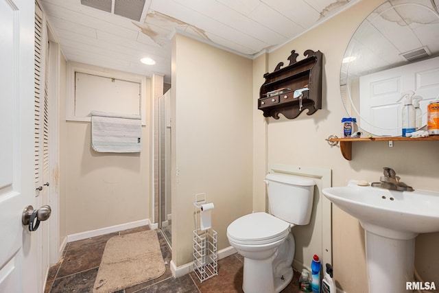 51 Lynnwood Ct, Morton, IL 61550 - full bathroom with a stall shower, toilet, a sink, and a closet