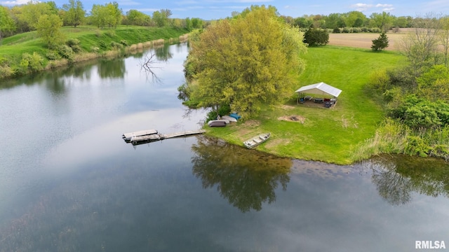 W Cottonwood Rd, Elmwood, IL 61529