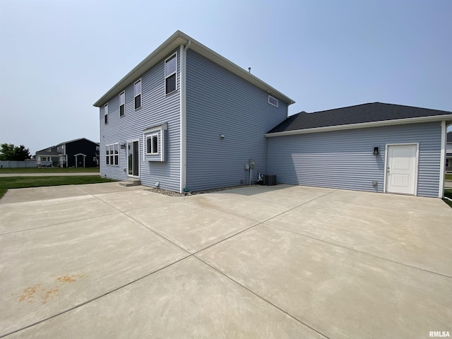 308 Pocono Ave, Morton, IL 61550 - view of property exterior featuring entry steps and a patio