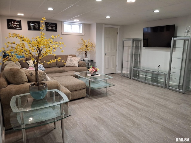 2604 W Kansas St, Peoria, IL 61604 - living room featuring wood finished floors and recessed lighting