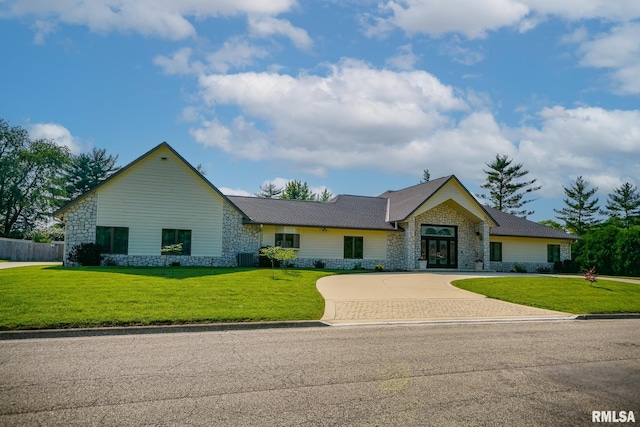 241 Birch Pl, Kewanee, IL 61443 - single story home with stone siding
