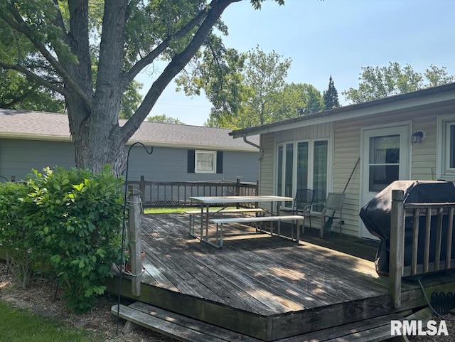 218 W Kurlene Dr, Macomb, IL 61455 - wooden terrace featuring grilling area and outdoor dining area