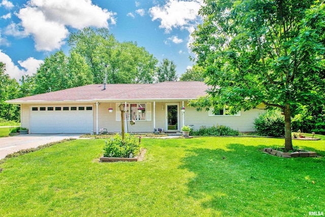 100 Oakridge Ct, Dahinda, IL 61428 - single story home featuring an attached garage, concrete driveway, a front lawn, and a porch
