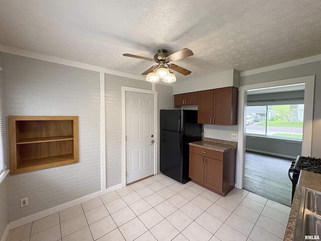 2113 W Overbrook Dr, Peoria, IL 61604 - photo 10