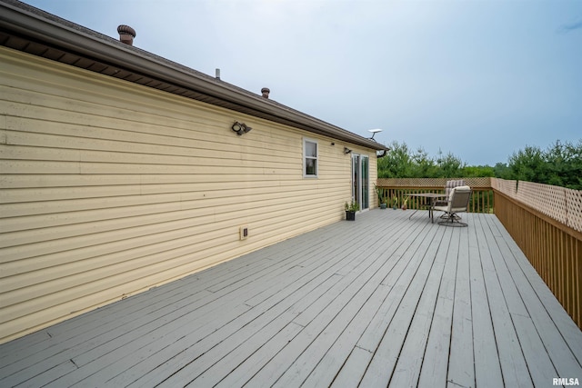 21501 N Berchtold Rd, Chillicothe, IL 61523 - view of wooden terrace