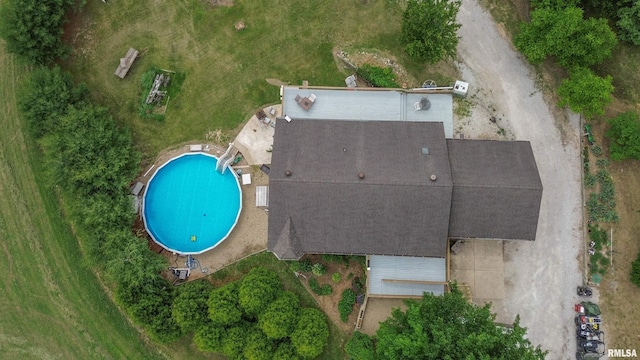 21501 N Berchtold Rd, Chillicothe, IL 61523 - view of property location with a pool area