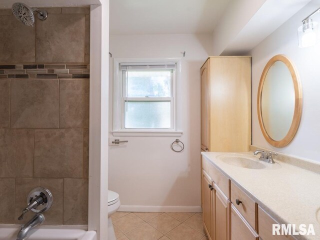 621 E Sciota Ave, Peoria Heights, IL 61616 - full bathroom with vanity, tile patterned floors, and bathtub / shower combination