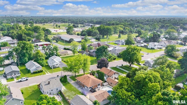 621 E Sciota Ave, Peoria Heights, IL 61616 - aerial view of property and surrounding area featuring nearby suburban area