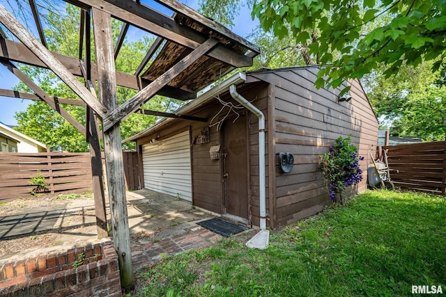 509 W Mcclure Ave, Peoria, IL 61604 - view of outbuilding