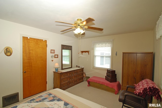 4 Alexander Ln, Bartonville, IL 61607 - carpeted bedroom featuring a ceiling fan