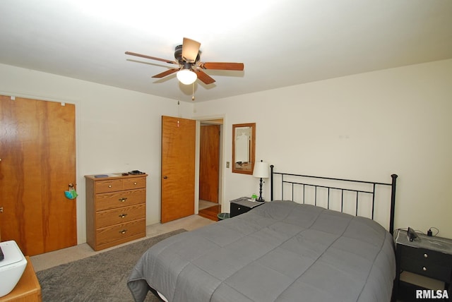 4 Alexander Ln, Bartonville, IL 61607 - bedroom featuring light carpet and ceiling fan