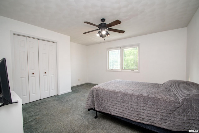 116 Field Ct, East Peoria, IL 61611 - carpeted bedroom featuring a closet and a ceiling fan