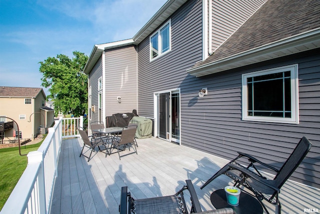 116 Field Ct, East Peoria, IL 61611 - deck featuring outdoor dining space