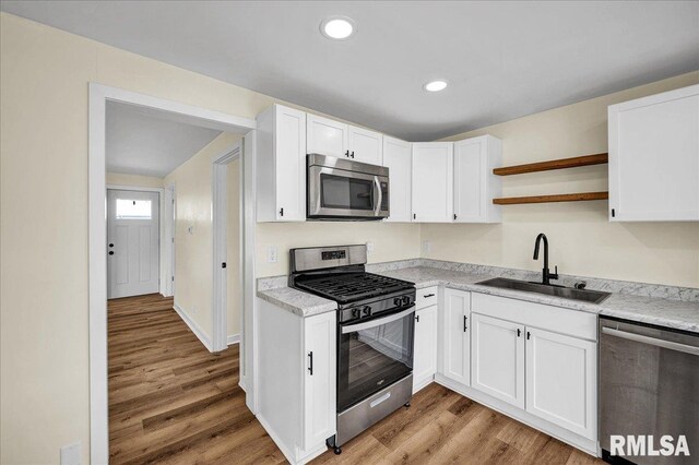 111 N Church St, Roanoke, IL 61561 - photo 5
