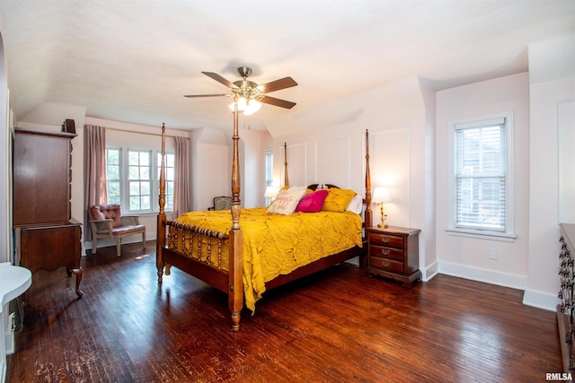 3316 N Biltmore Ave, Peoria, IL 61604 - bedroom featuring wood finished floors, a ceiling fan, and vaulted ceiling