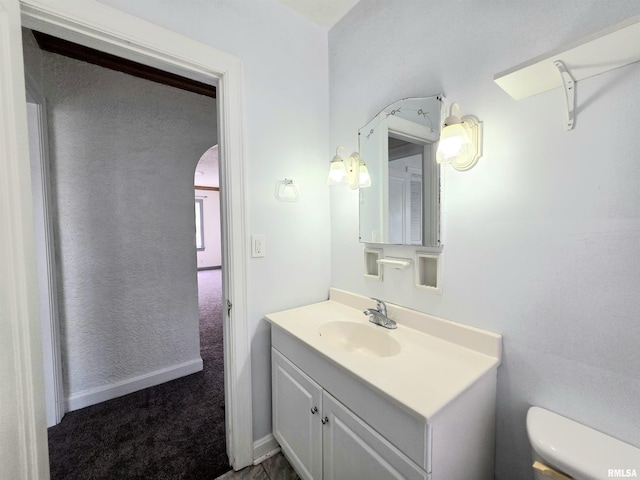 1507 W Circle Rd, Peoria, IL 61604 - bathroom with vanity and toilet