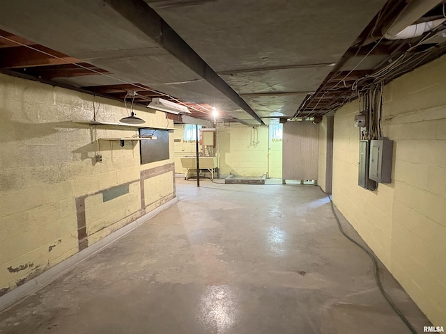 502 W Crestwood Dr, Peoria, IL 61614 - view of unfinished below grade area