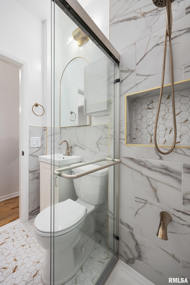 1431 E Rouse Ave, Peoria, IL 61614 - full bathroom with a marble finish shower, tile walls, and vanity