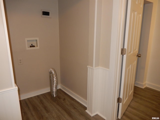 300 E Summer St, Plymouth, IL 62367 - laundry room with dark wood-type flooring, hookup for a washing machine, and hookup for an electric dryer