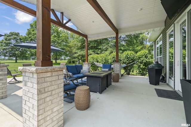4096 Oak Run Dr, Dahinda, IL 61428 - view of patio / terrace featuring an outdoor living space