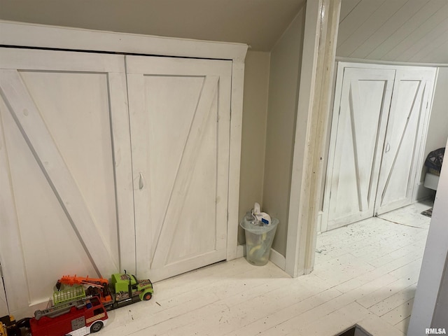 442 W Oak St, Smithfield, IL 61477 - detailed view of wood finished floors