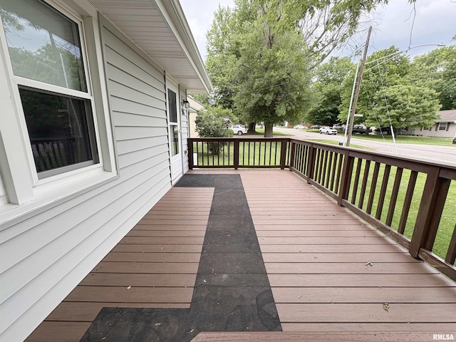 505 S Davenport St, Metamora, IL 61548 - view of wooden terrace
