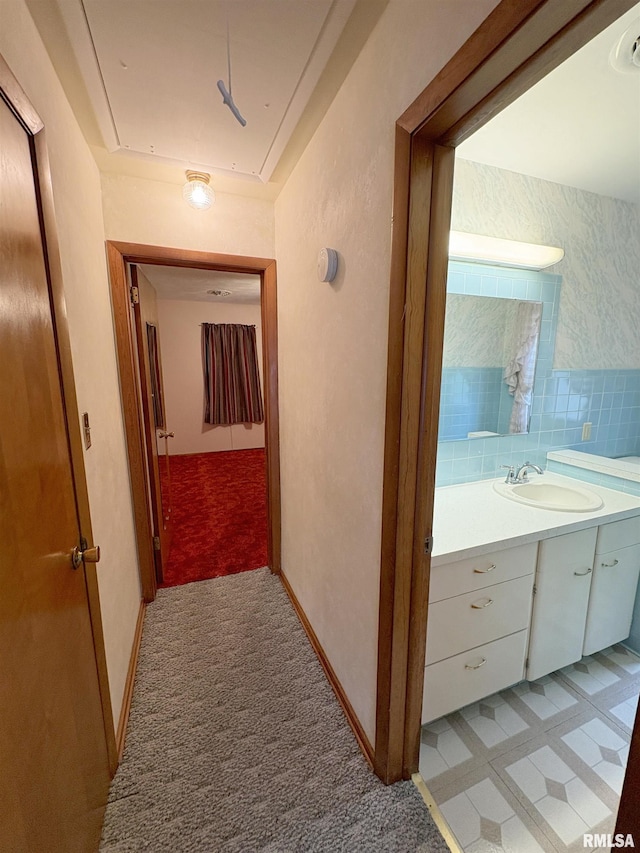 505 S Davenport St, Metamora, IL 61548 - corridor featuring attic access and light carpet