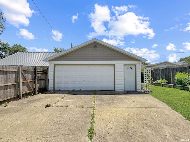 510 W Willcox Ave, Peoria, IL 61604 - view of detached garage