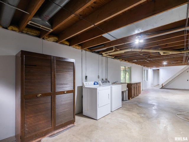 743 W Wonderview Dr, Dunlap, IL 61525 - basement featuring independent washer and dryer and a sink