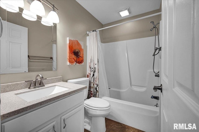 1619 Holland Ct, Chillicothe, IL 61523 - full bath with vanity and shower / bath combination with curtain