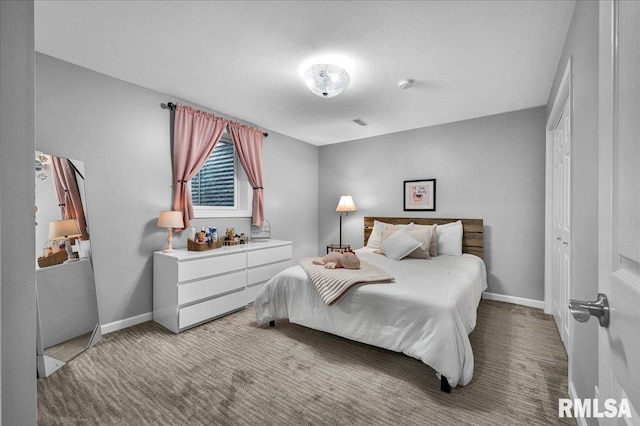 1619 Holland Ct, Chillicothe, IL 61523 - bedroom with carpet